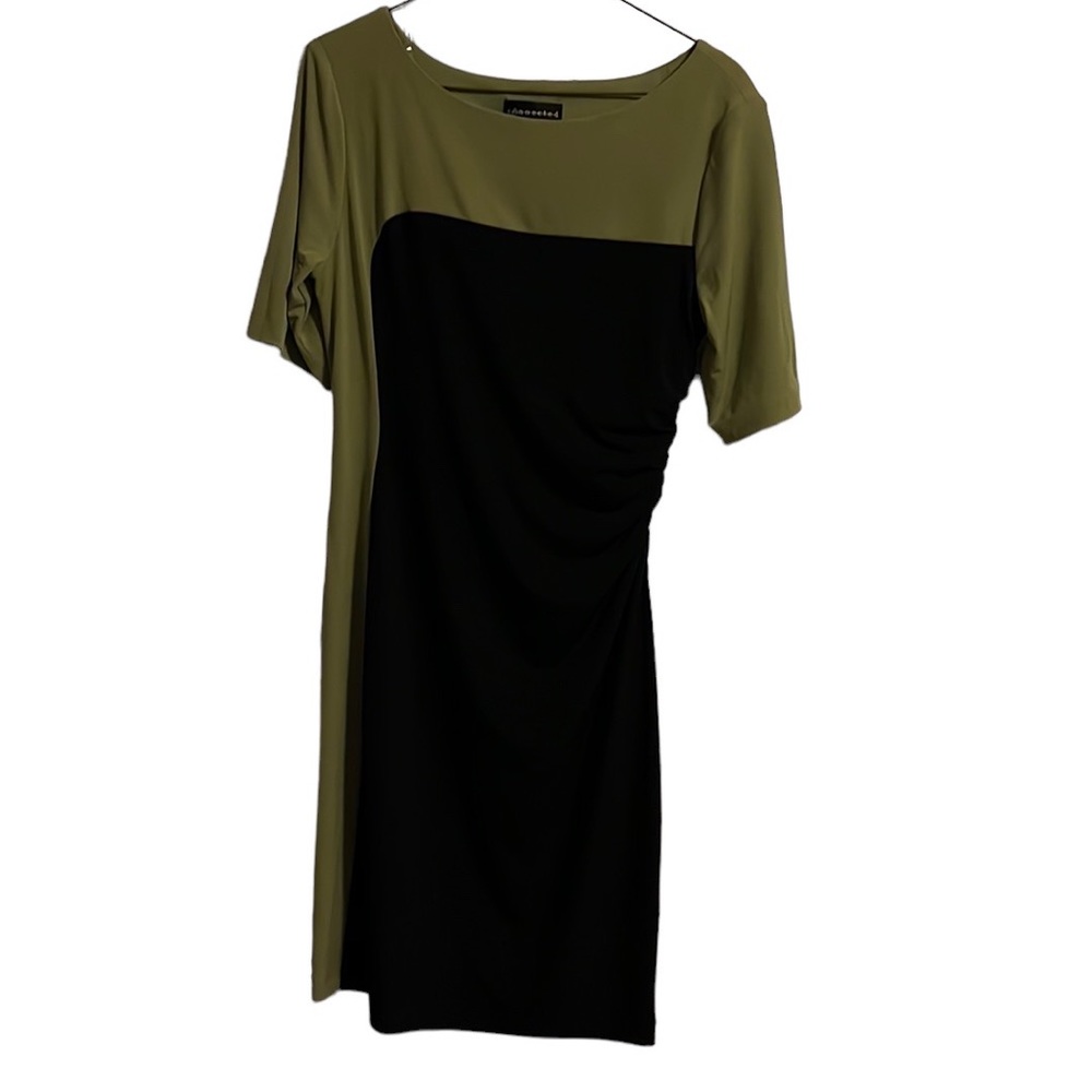 Women’s Black and Green Dress